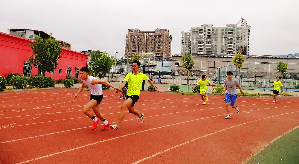 3田徑運動(dòng)會(huì )2_副本.jpg